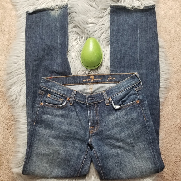 7 for all mankind,  women Jean's,  size 28. - Picture 6 of 7